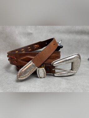 Justin Boots Brown Leather Western Belt with Decorative Silver Buckle